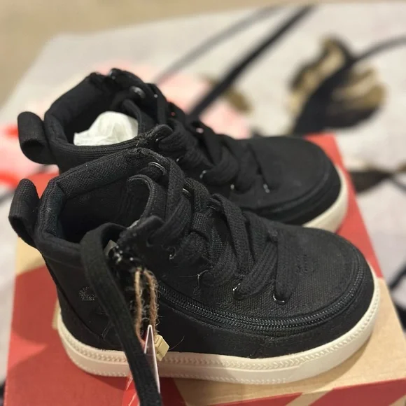 Billy Kids Black High-Top Sneakers - Picture 6 of 7